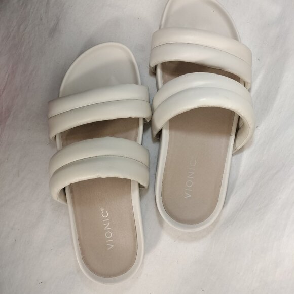 Vionic Mayla Slide Sandals (Ivory) - Picture 3 of 10